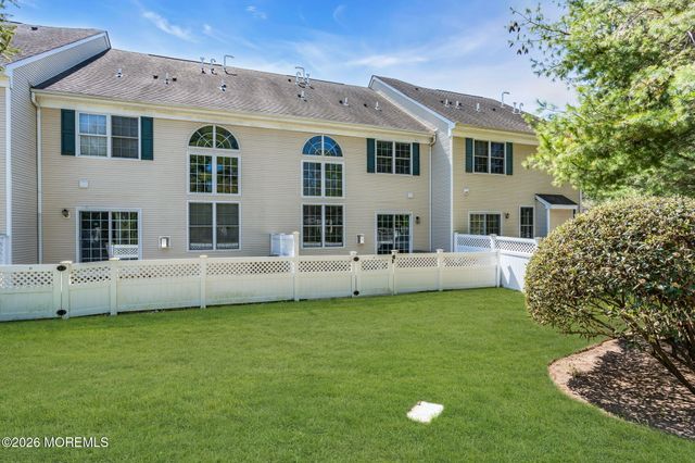 35 Chatsworth Road, Manalapan, NJ 07726