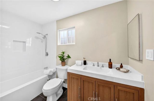 16617 Graystone, Cerritos, CA 90703