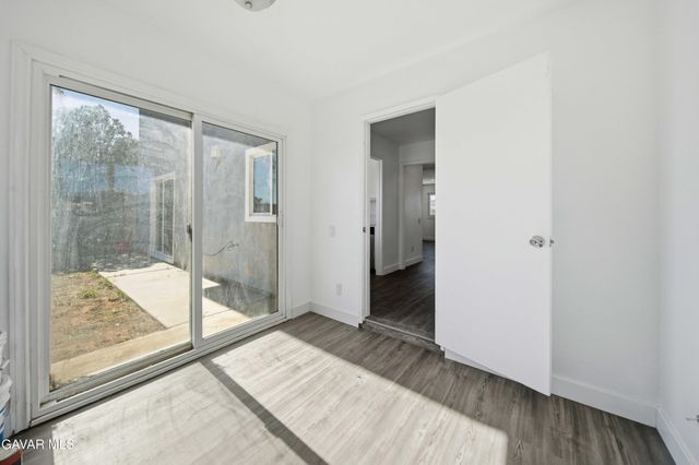 8711 S Loop Boulevard, California City, CA 93505