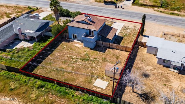 8711 S Loop Boulevard, California City, CA 93505