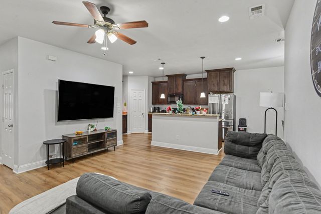 4517 Church Street, Greenville, TX 75401