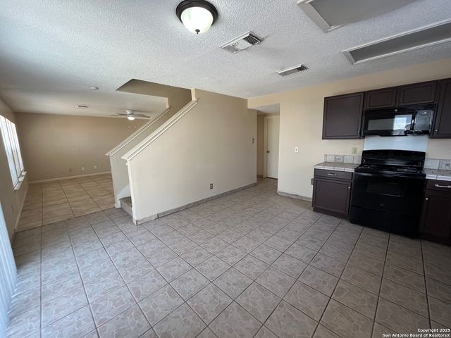 6212 Encanto Point, San Antonio, TX 78244