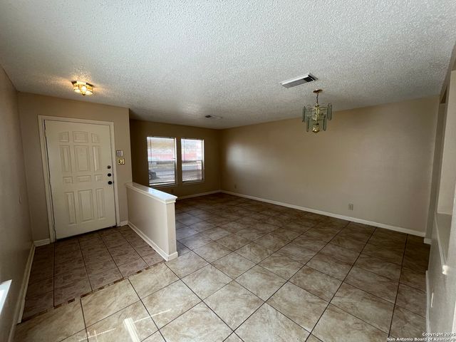 6212 Encanto Point, San Antonio, TX 78244