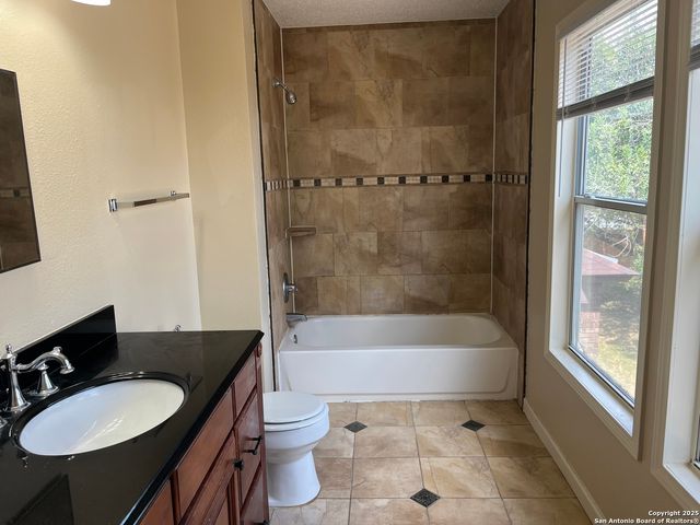 6212 Encanto Point, San Antonio, TX 78244