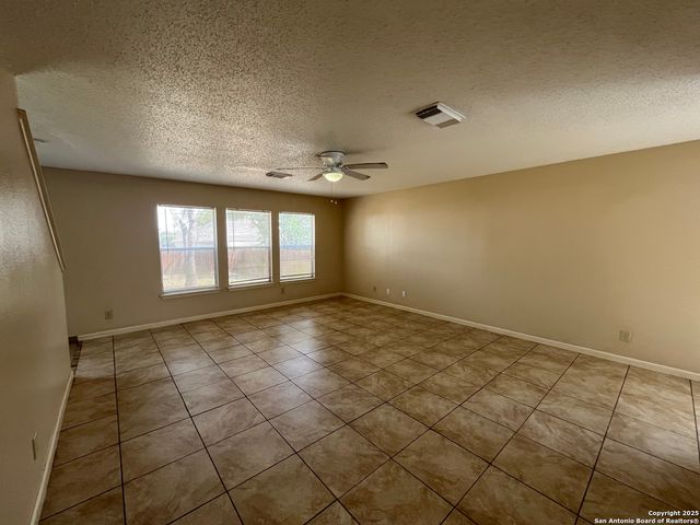 6212 Encanto Point, San Antonio, TX 78244