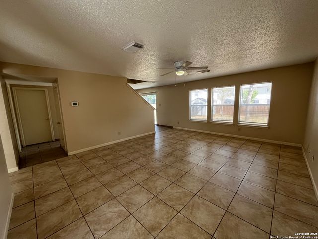 6212 Encanto Point, San Antonio, TX 78244