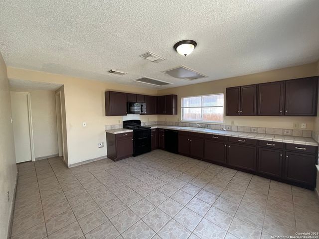 6212 Encanto Point, San Antonio, TX 78244