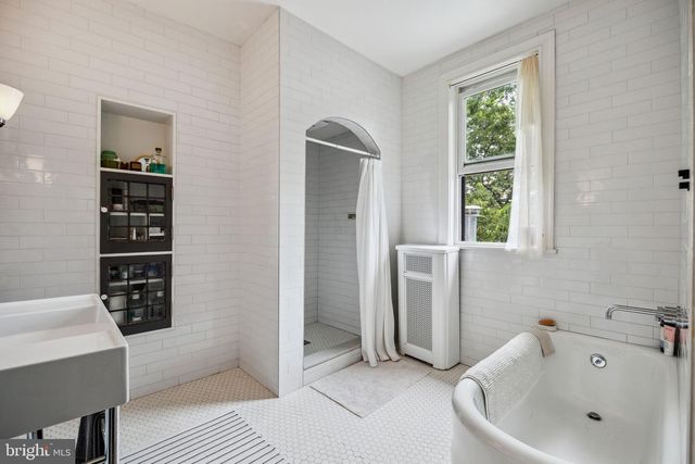 6638 GREENE ST, Philadelphia, PA 19119