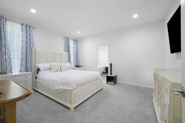 101 Cherokee Dr, Chippewa Twp, PA 15010