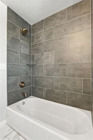 2156 Josslyn Place, Edmond, OK 73034