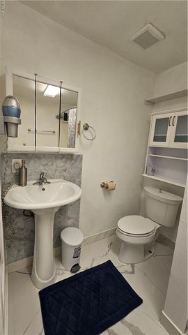 2216 Dean DR, Norfolk, VA 23518