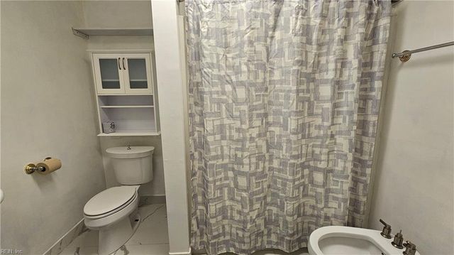 2216 Dean DR, Norfolk, VA 23518