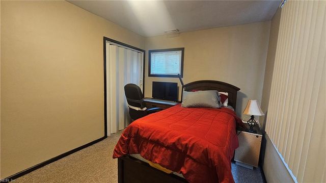 2216 Dean DR, Norfolk, VA 23518