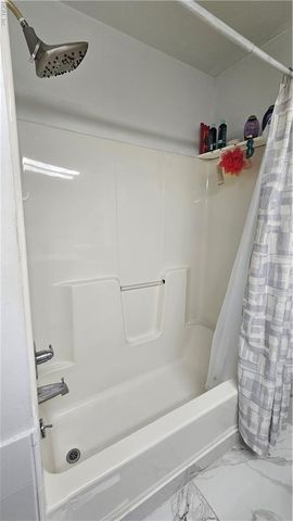 2216 Dean DR, Norfolk, VA 23518