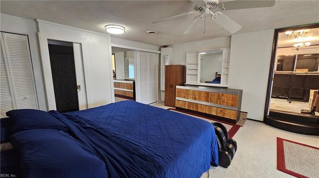 2216 Dean DR, Norfolk, VA 23518