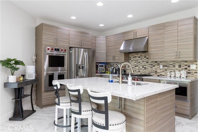 8755 E Garden View, Anaheim, CA 92808