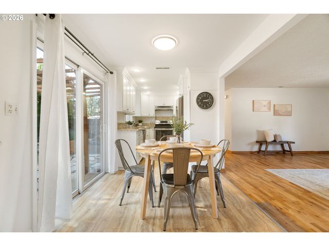9768 Se 66TH Ave, Milwaukie, OR 97222