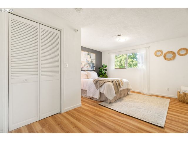 9768 Se 66TH Ave, Milwaukie, OR 97222