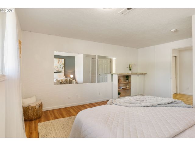 9768 Se 66TH Ave, Milwaukie, OR 97222