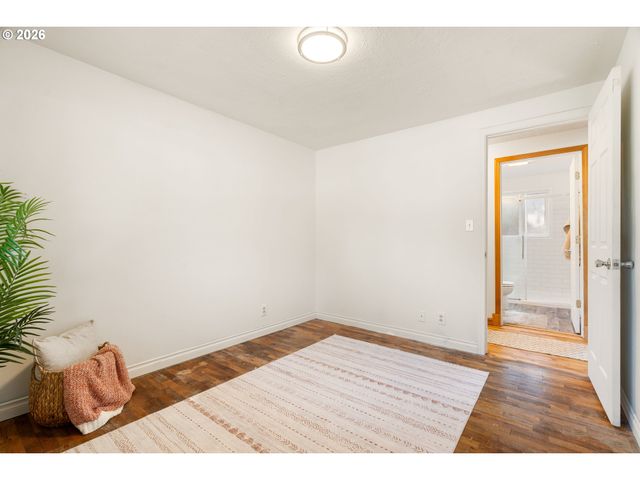 9768 Se 66TH Ave, Milwaukie, OR 97222