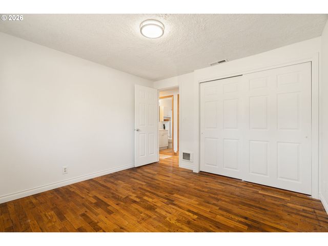 9768 Se 66TH Ave, Milwaukie, OR 97222
