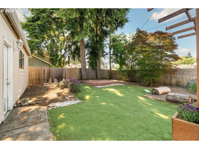 9768 Se 66TH Ave, Milwaukie, OR 97222