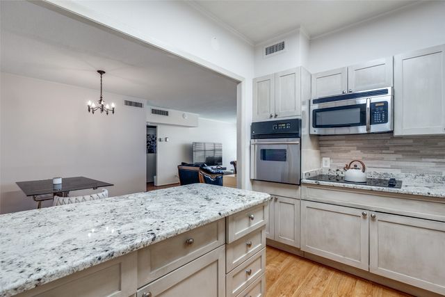 3701 Turtle Creek Boulevard 5D, Dallas, TX 75219