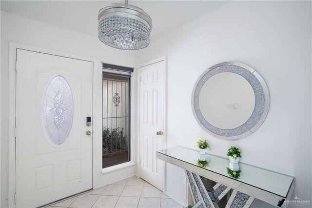 5817 N 33rd Street, Mcallen, TX 78504