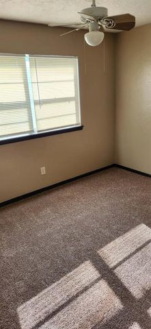 4745 Spiva Drive, Del City, OK 73115