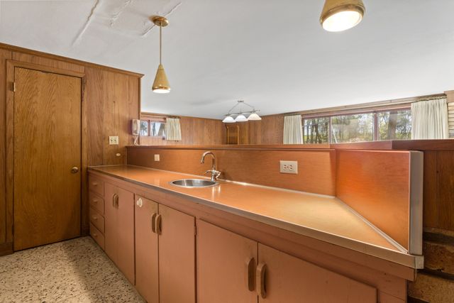 101 Bluebird Street, Mt Pleasant, TX 75455