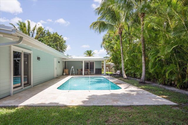 1110 SW 15th Street, Boca Raton, FL 33486