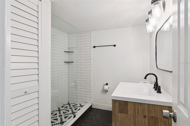 1935 CONWAY ROAD J4, Orlando, FL 32812