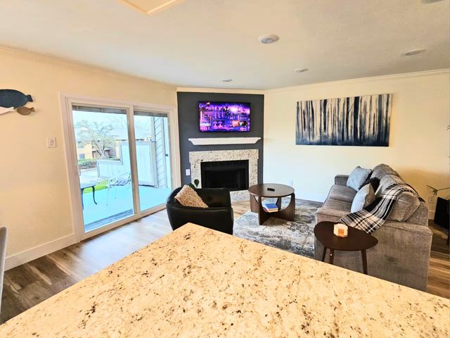 4560 Chaha Road 101, Garland, TX 75043