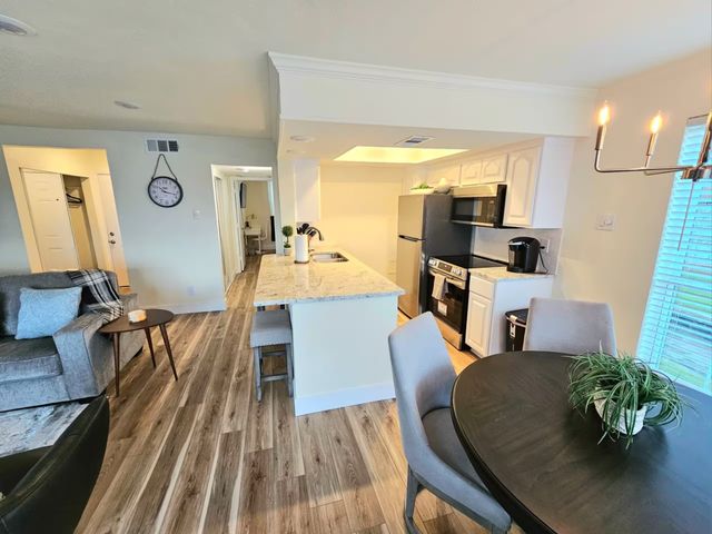 4560 Chaha Road 101, Garland, TX 75043