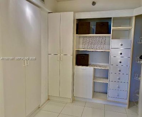 3400 NE 192nd St 1712, Aventura, FL 33180