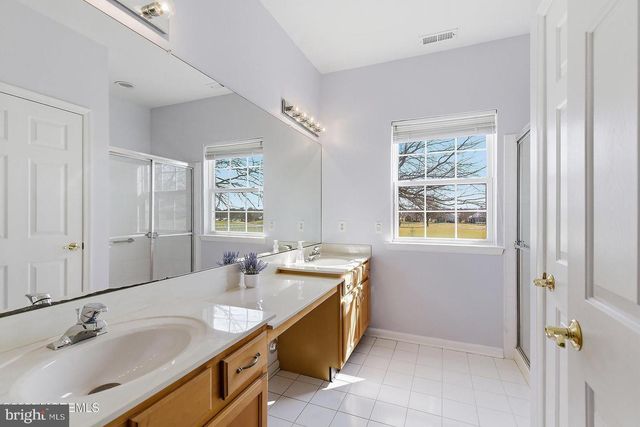 12 DUNROVIN CT, Manchester Township, NJ 08759