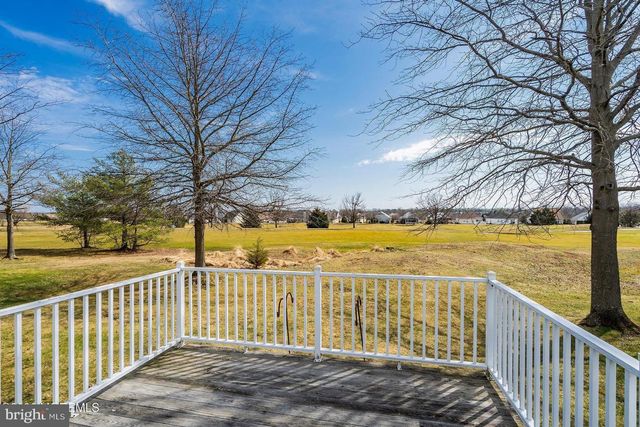 12 DUNROVIN CT, Manchester Township, NJ 08759