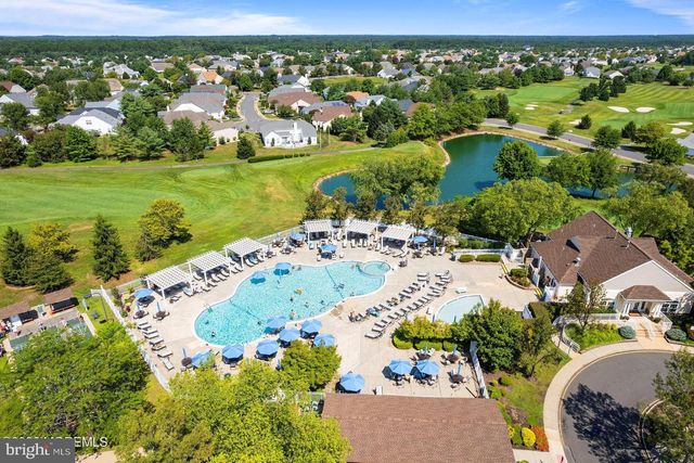 12 DUNROVIN CT, Manchester Township, NJ 08759