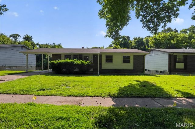 11926 Rio Grande Drive, St Louis, MO 63138