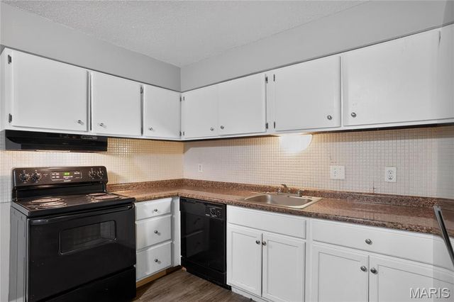 11926 Rio Grande Drive, St Louis, MO 63138
