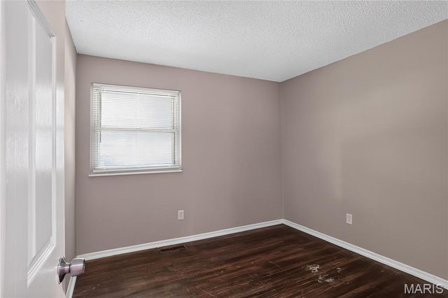 11926 Rio Grande Drive, St Louis, MO 63138