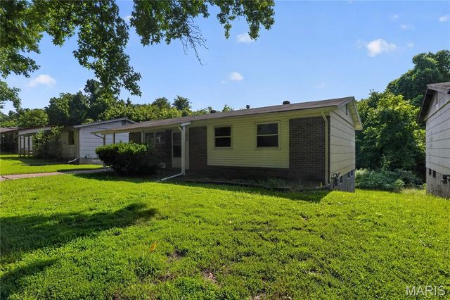 11926 Rio Grande Drive, St Louis, MO 63138