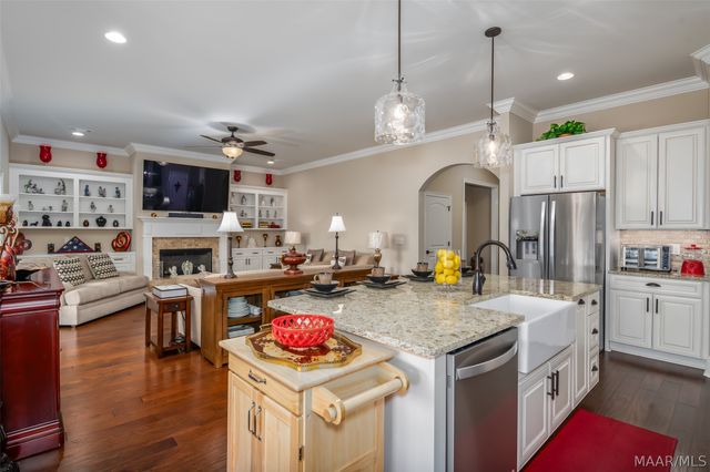 8985 Caraway Lane, Montgomery, AL 36117