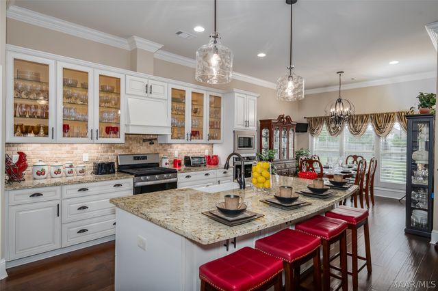 8985 Caraway Lane, Montgomery, AL 36117