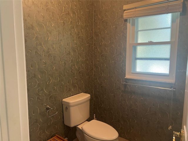 226 DELMAR AVE, Sarasota, FL 34243