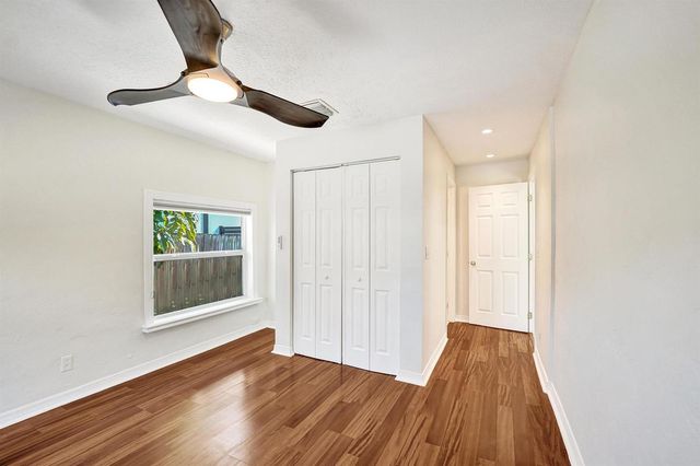 300 SW 19TH Avenue, Fort Lauderdale, FL 33312