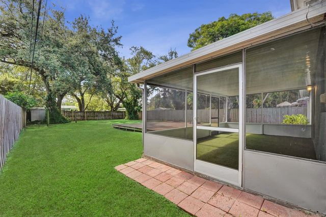 300 SW 19TH Avenue, Fort Lauderdale, FL 33312