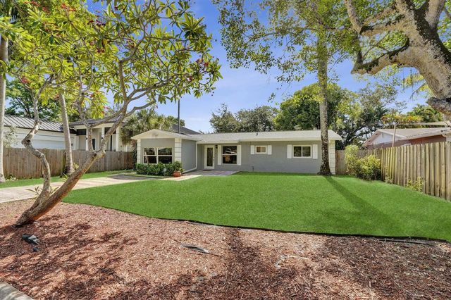 300 SW 19TH Avenue, Fort Lauderdale, FL 33312