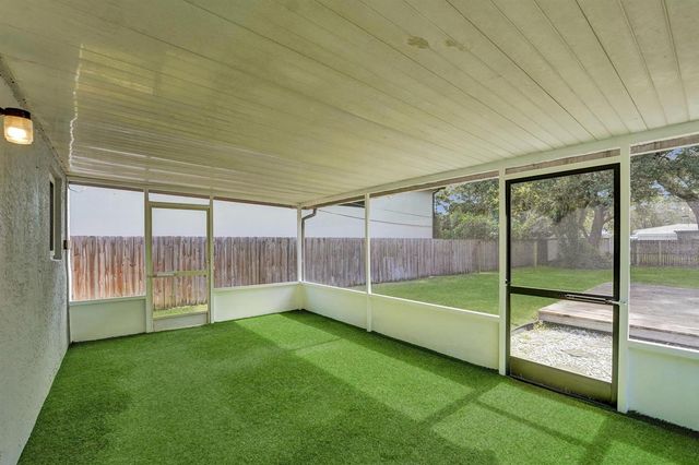 300 SW 19TH Avenue, Fort Lauderdale, FL 33312