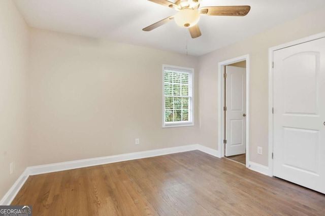 1633 Pine Glen Circle, Decatur, GA 30035